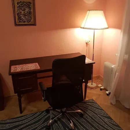 Ebu 28 Apartment *